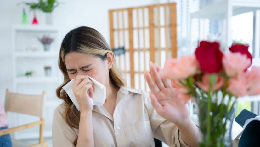 woman-sneezing-in-tissue-due-to-allergy-to-pollen-2023-11-27-05-12-04-utc